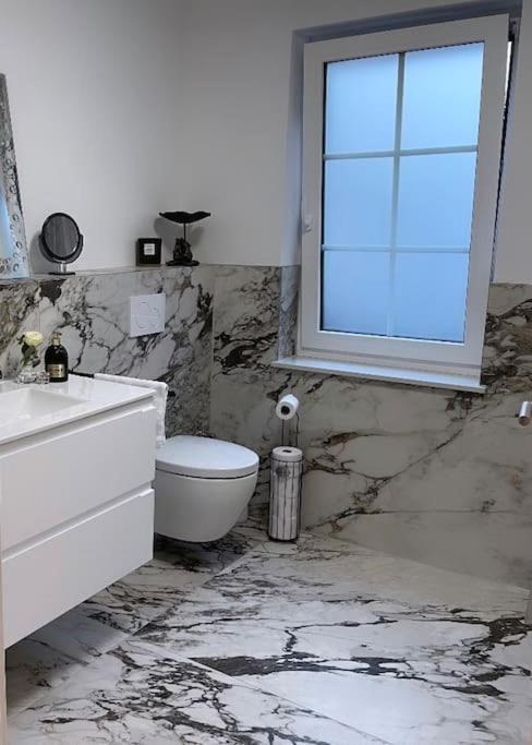 Gemuetliche Wohnung Im Herzen Von Schwäbisch Gmünd Exterior foto